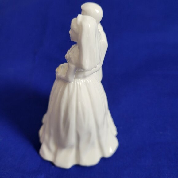 Wedgwood England Bone China Wedding Day 1996 CAKE TOPPER Bride Groom vintage EUC - Picture 4 of 9